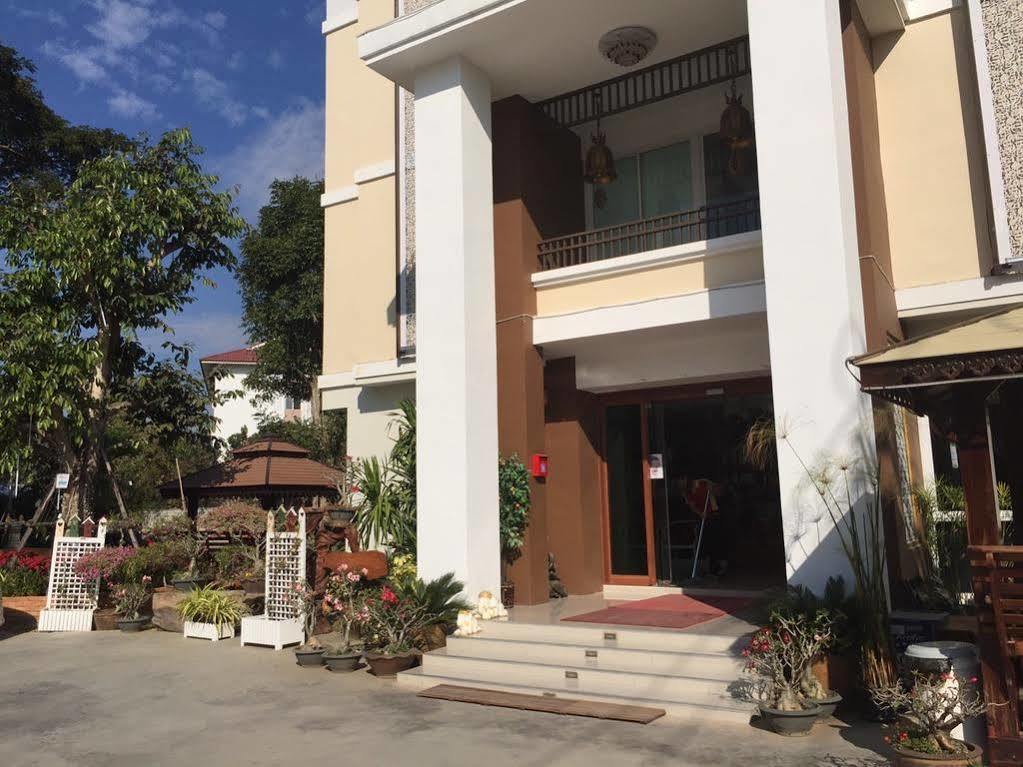 Herry Residence Chiang Mai Exterior photo